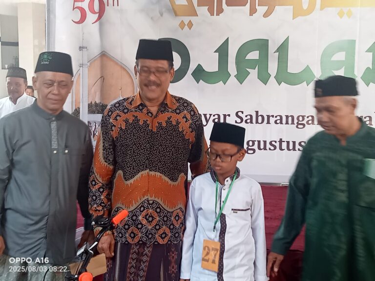 Djamaah Sholawat Nabi ( Djalabi ) Manyar Sabrangan Gelar Khitanan Umum Ke 59 Tahun